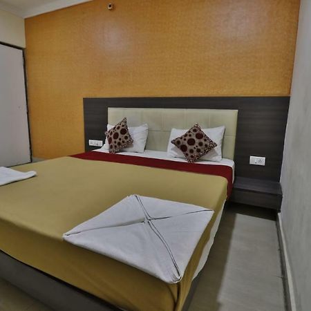 Vijaya Lakshmi Residency Hotel Bangalore Exterior foto