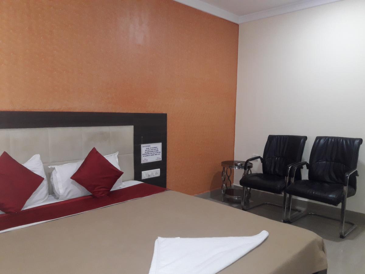 Vijaya Lakshmi Residency Hotel Bangalore Exterior foto