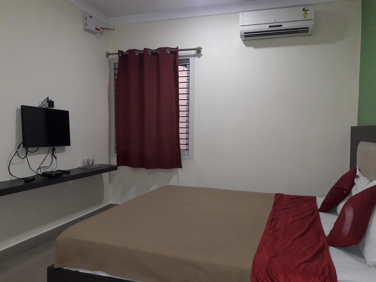 Vijaya Lakshmi Residency Hotel Bangalore Exterior foto