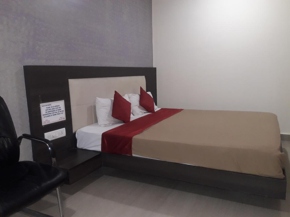 Vijaya Lakshmi Residency Hotel Bangalore Exterior foto